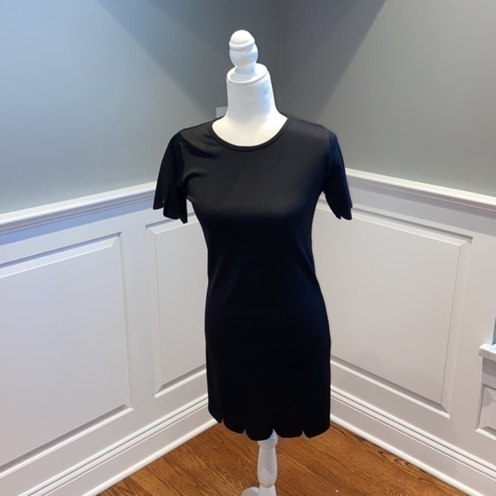 BUNDLE DRESSES Deal - 10 Fun Dresses - Picture 3 of 10